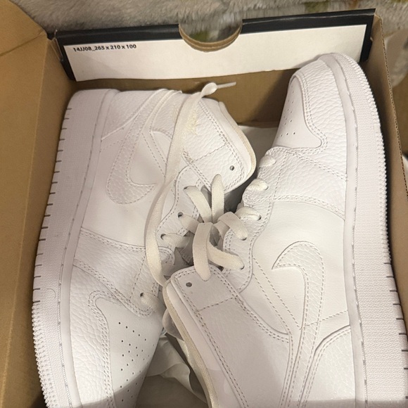 Nike All-White High-Top Sneakers - Picture 2 of 3